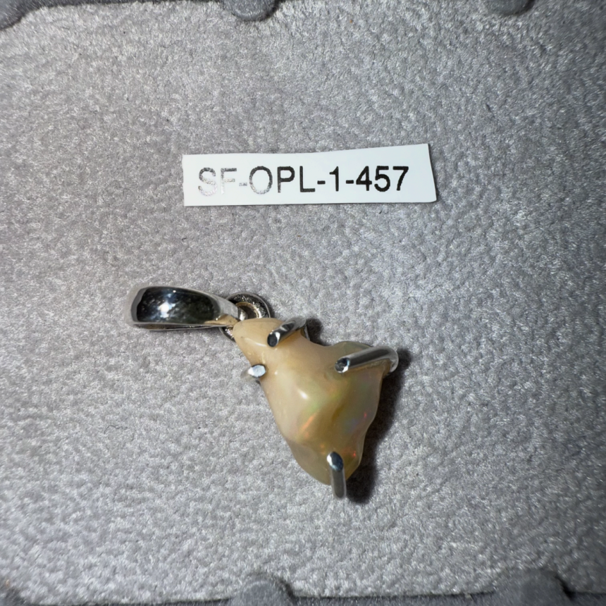Pendentif Opale 457