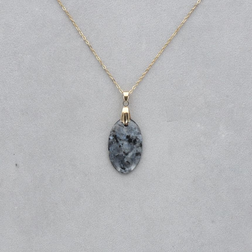 Larvikite Cabochon percé 50