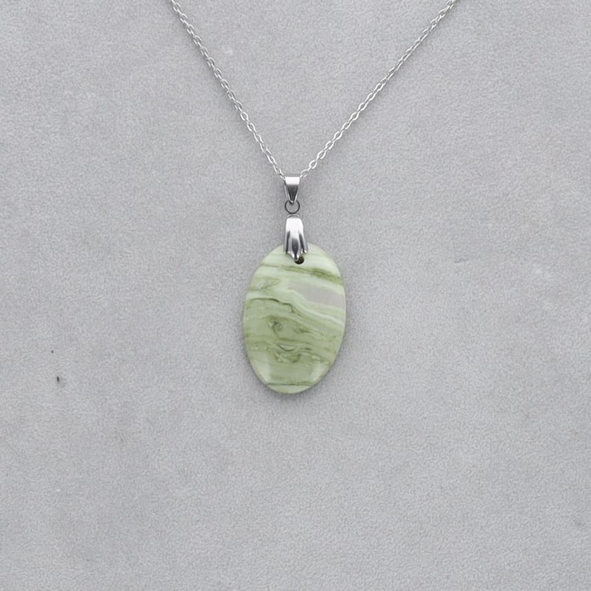 Serpentine Cabochon percé 22