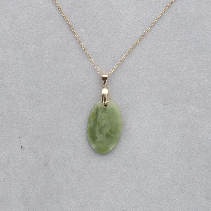 Serpentine Cabochon percé 25