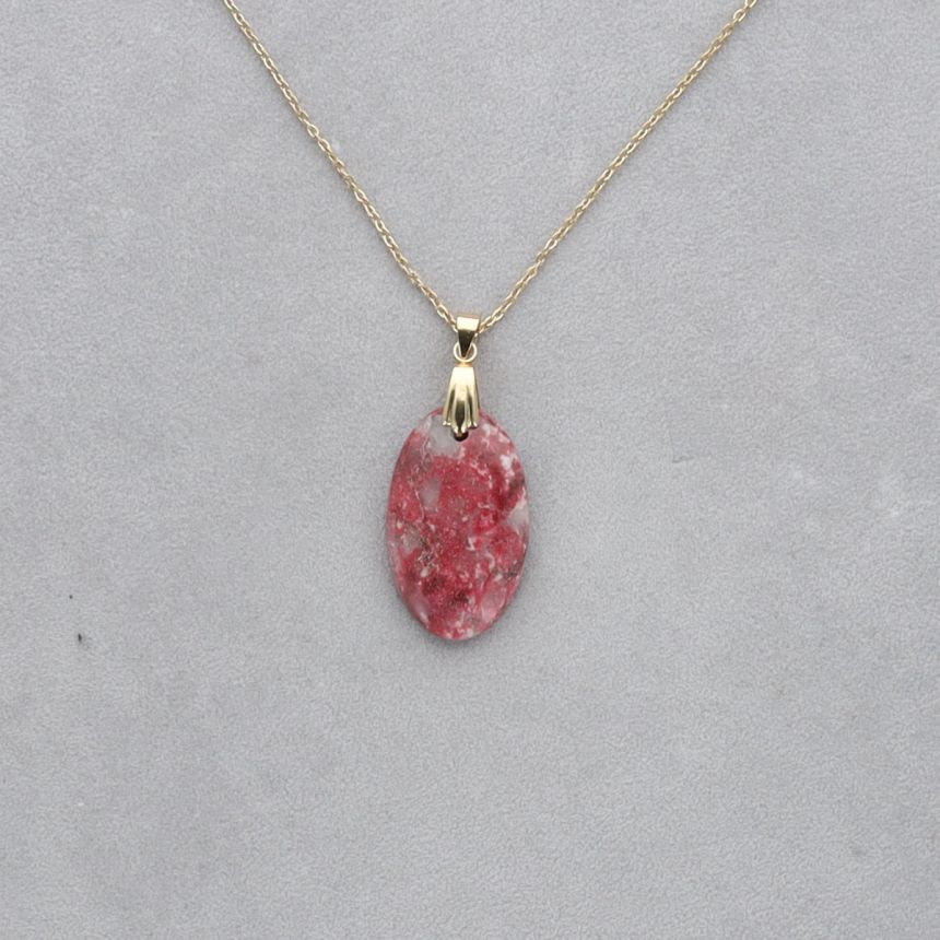 Thulite Cabochon percé 101